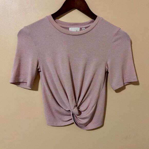 Wilfred Tops - Wilfred| Aritzia Pretty Kait Pink Front Knot Short Sleeve Knit Crop Top Sz XXS